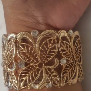 COPY - Adjustable Gold Colored Bracelet